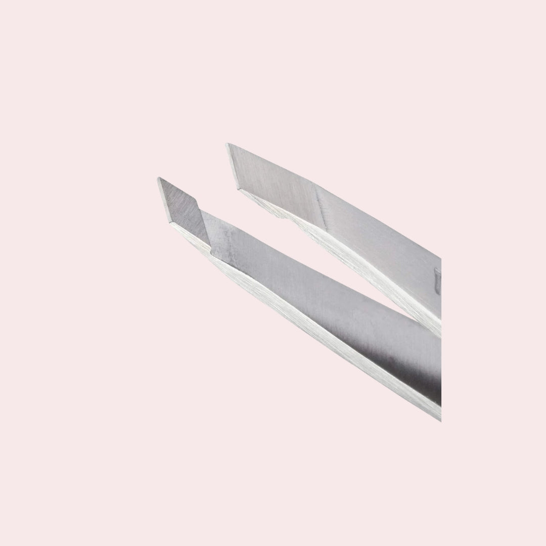 Slant Tweezer